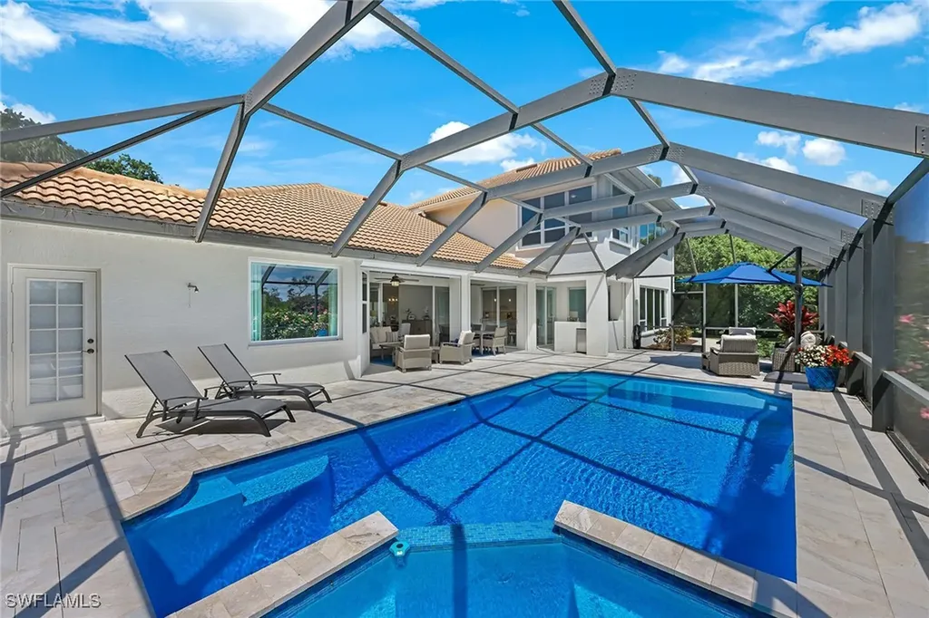 25011 Goldcrest Drive Bonita Springs FL 34134