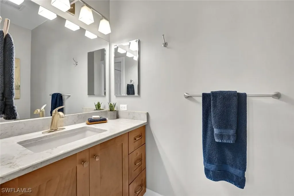 25011 Goldcrest Drive Bonita Springs FL 34134