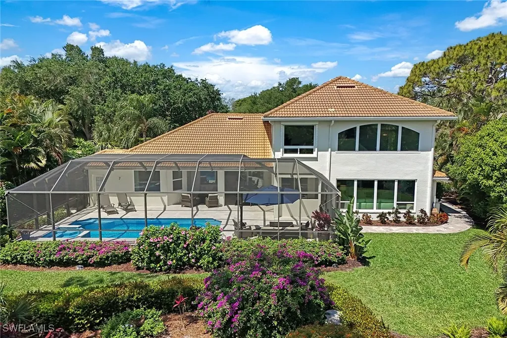 25011 Goldcrest Drive Bonita Springs FL 34134