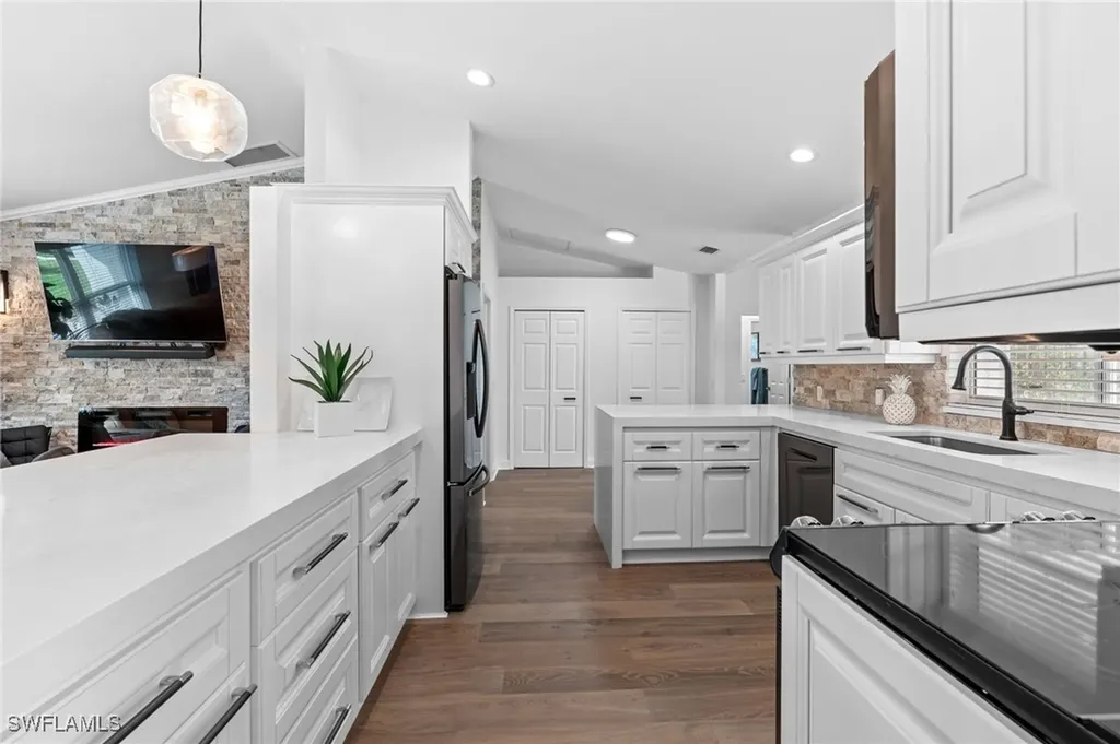 1242 6th Avenue Marco Island FL 34145