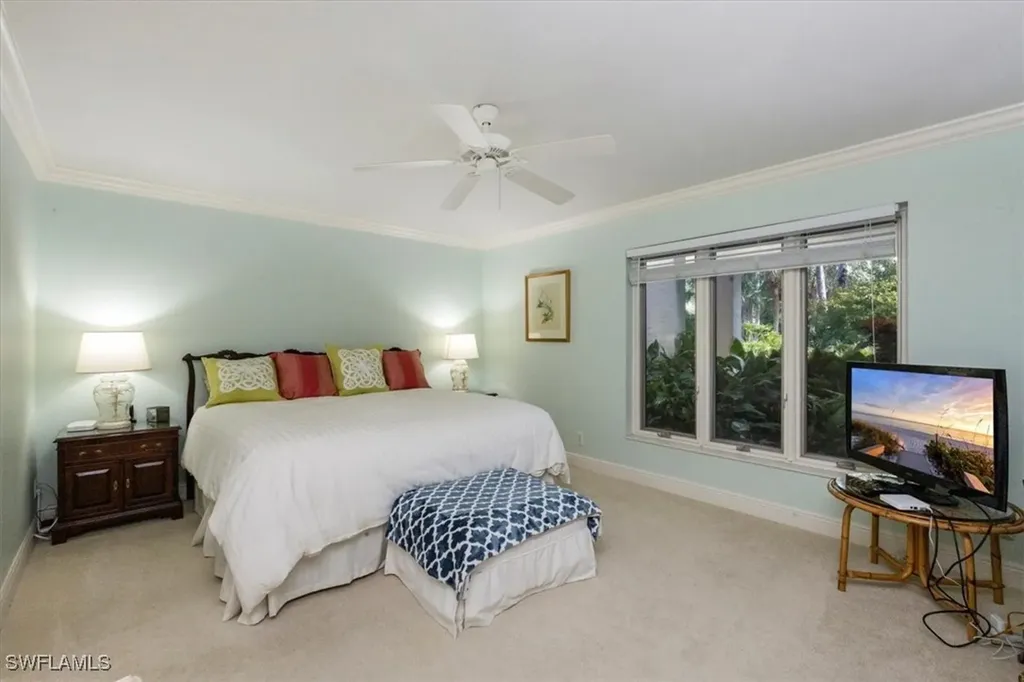 102 Clubhouse Drive Naples FL 34105