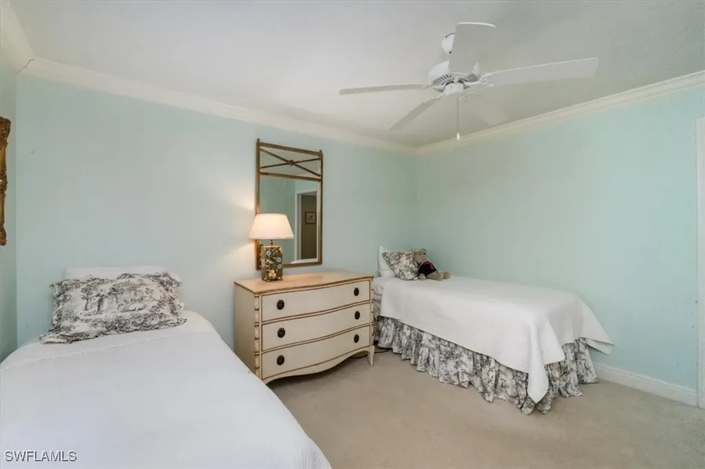 102 Clubhouse Drive Naples FL 34105