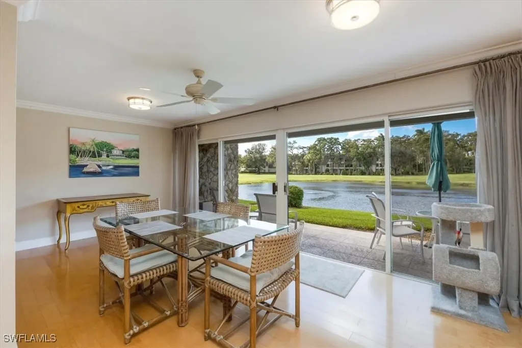 102 Clubhouse Drive Naples FL 34105