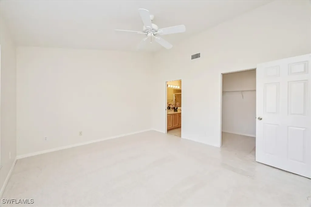 9856 Luna Circle Naples FL 34109