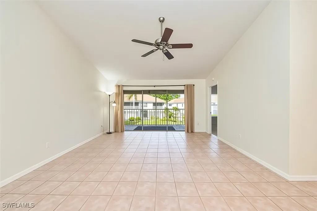 9856 Luna Circle Naples FL 34109