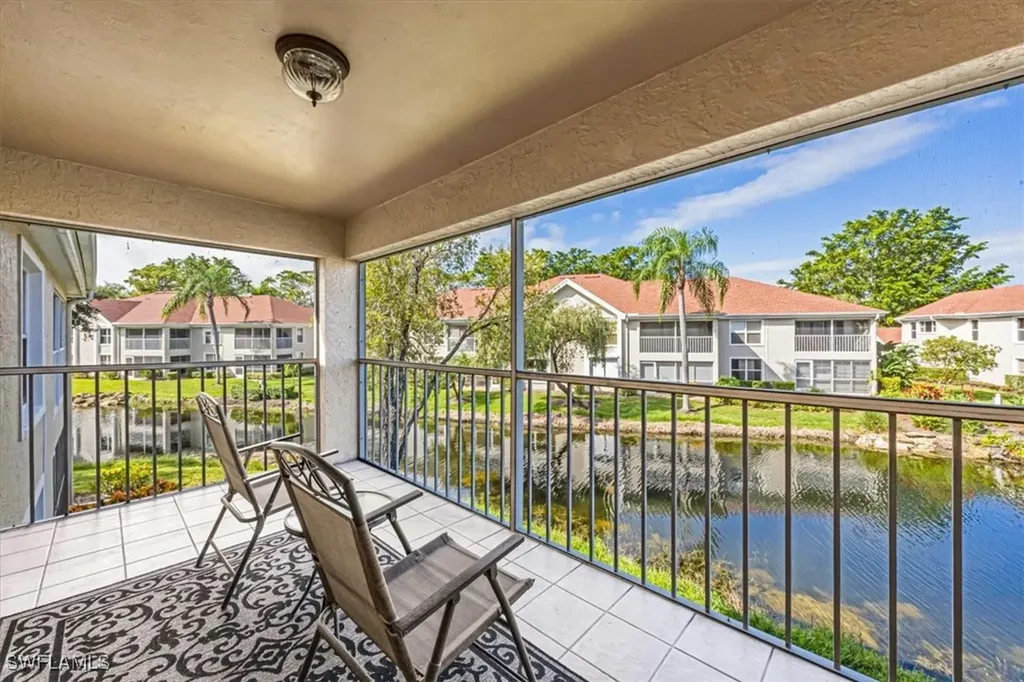 9856 Luna Circle Naples FL 34109