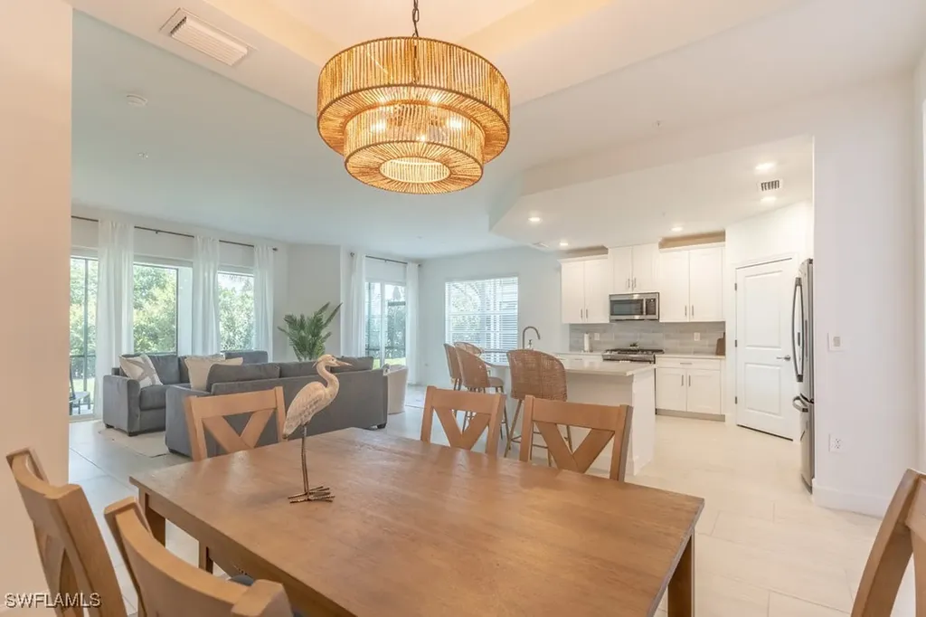 16903 Fairgrove Way Naples FL 34110