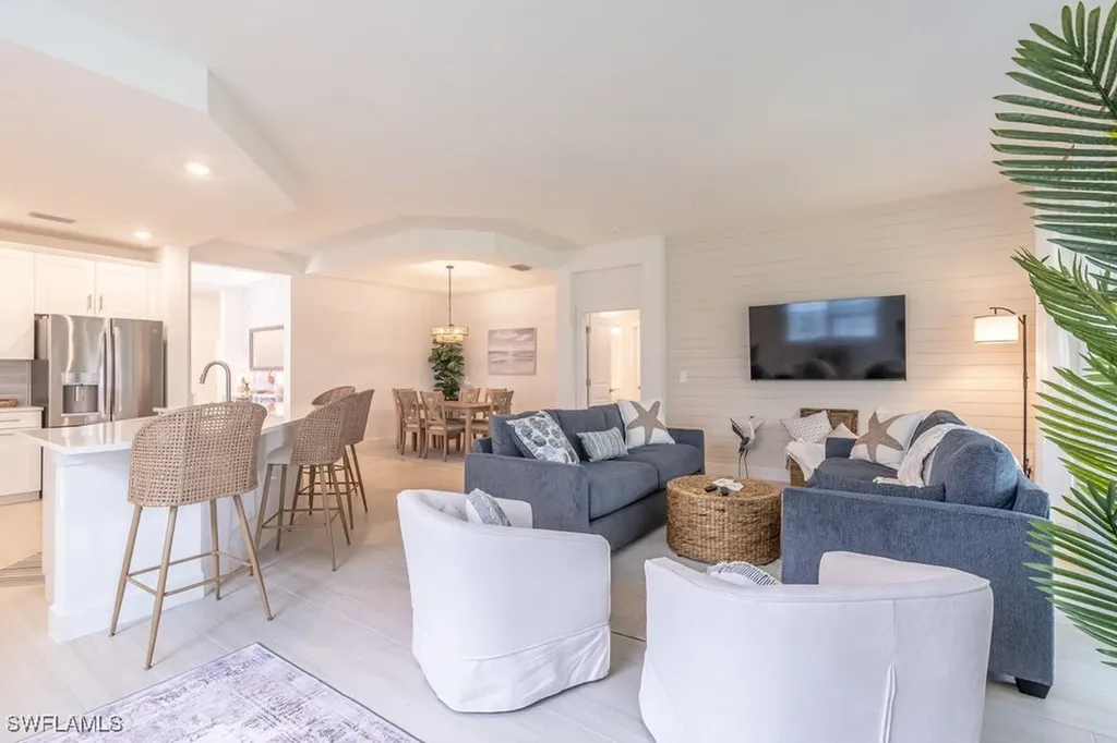 16903 Fairgrove Way Naples FL 34110
