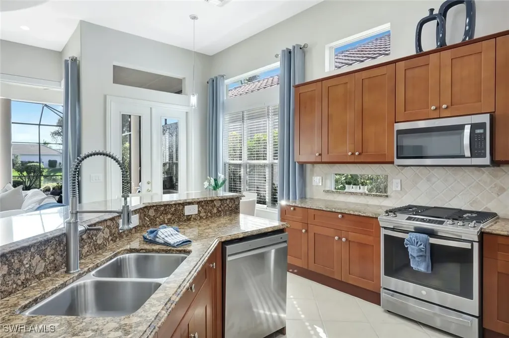 8980 Cherry Oaks Trail Naples FL 34114