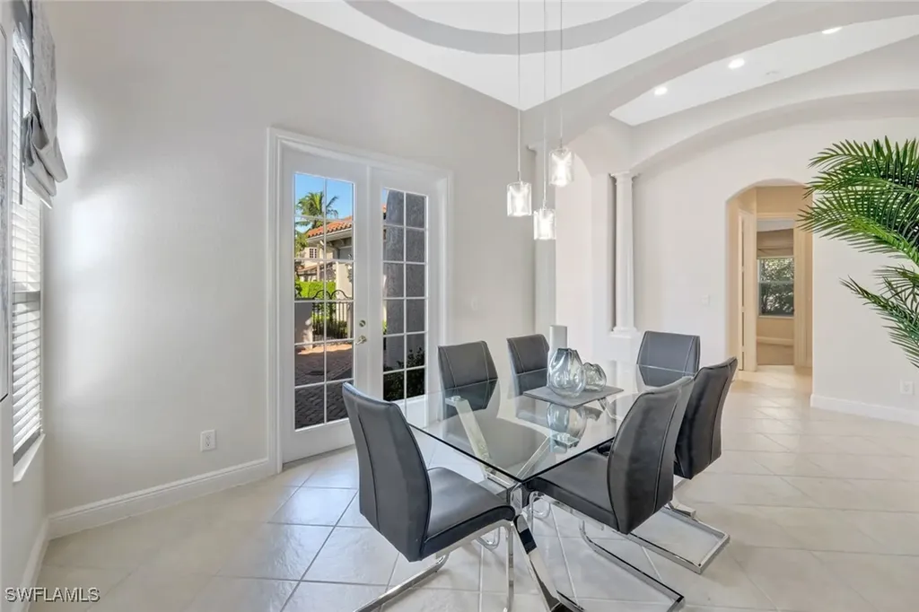 8980 Cherry Oaks Trail Naples FL 34114