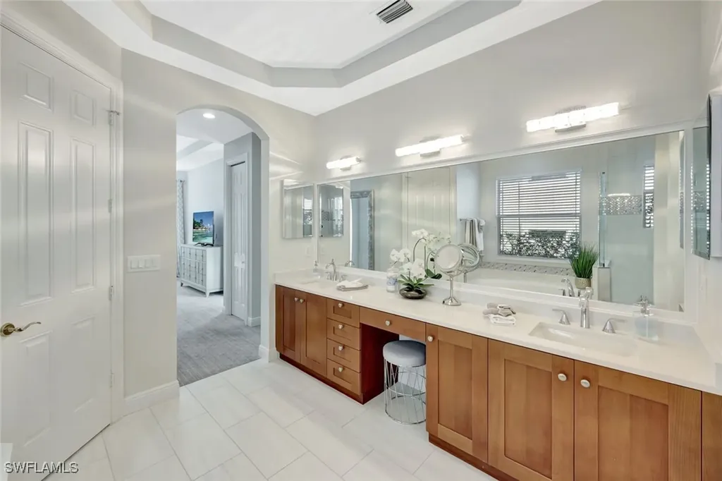 8980 Cherry Oaks Trail Naples FL 34114