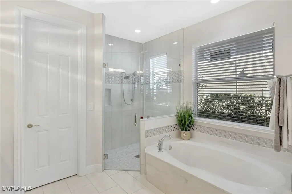 8980 Cherry Oaks Trail Naples FL 34114