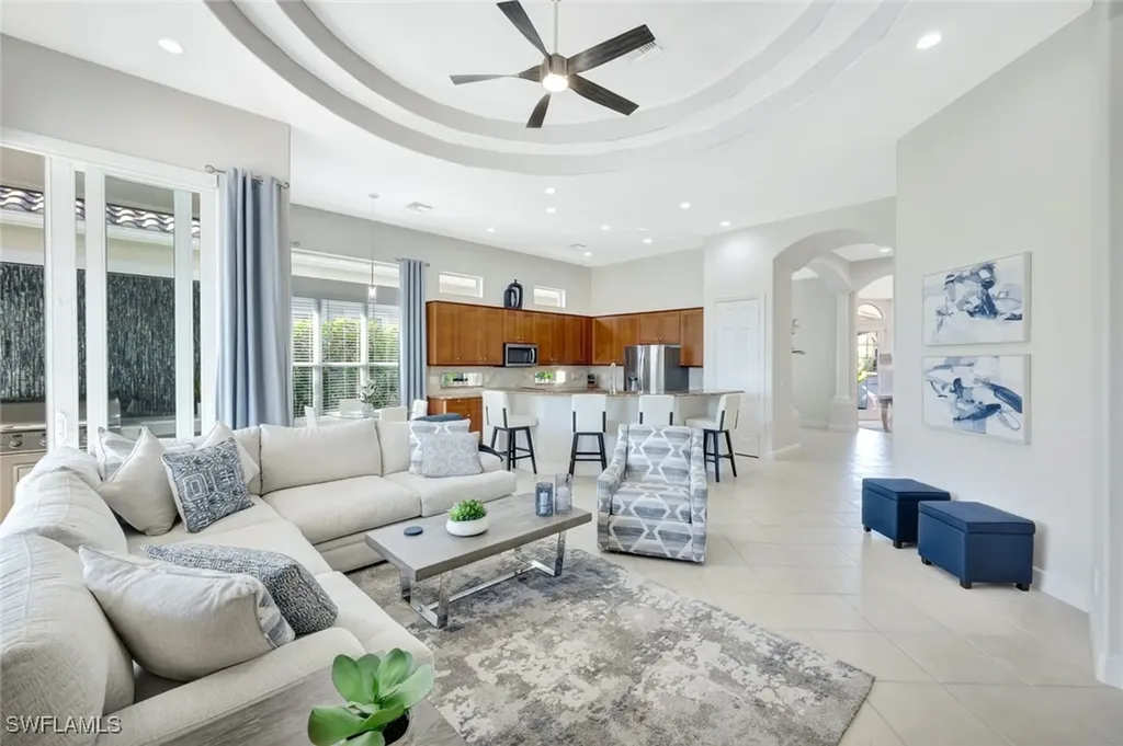 8980 Cherry Oaks Trail Naples FL 34114