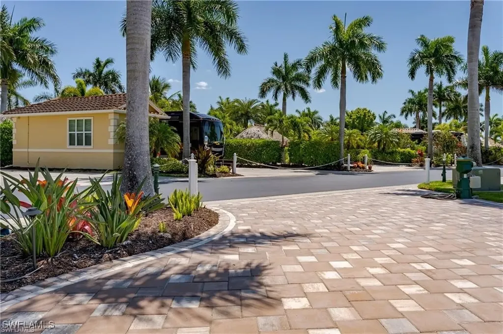 13461 Ladyfish Lane Naples FL 34114