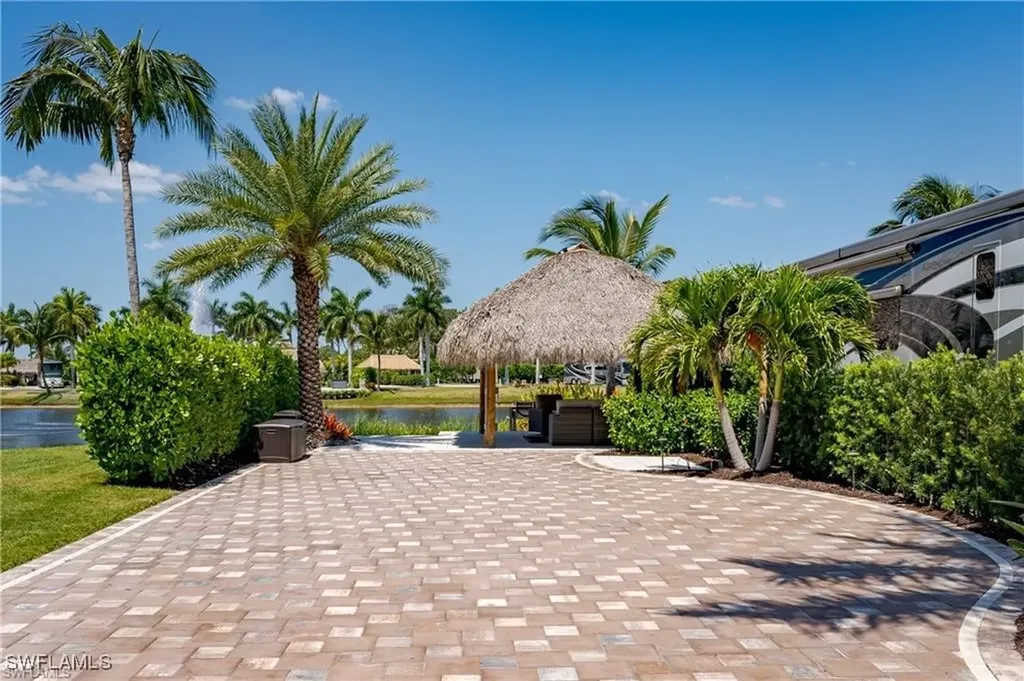 13461 Ladyfish Lane Naples FL 34114