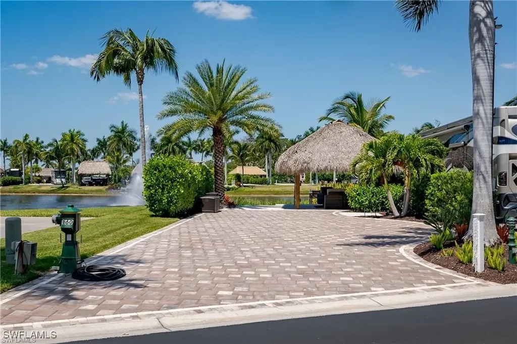 13461 Ladyfish Lane Naples FL 34114