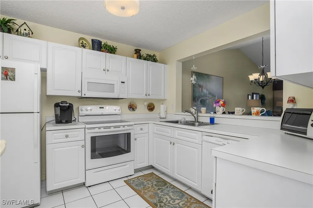 721 Landover Court Naples FL 34104