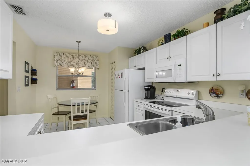 721 Landover Court Naples FL 34104