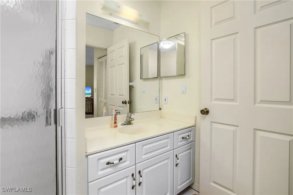 721 Landover Court Naples FL 34104