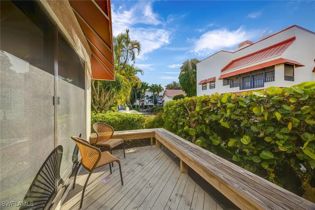 505 Serendipity Drive Naples FL 34108