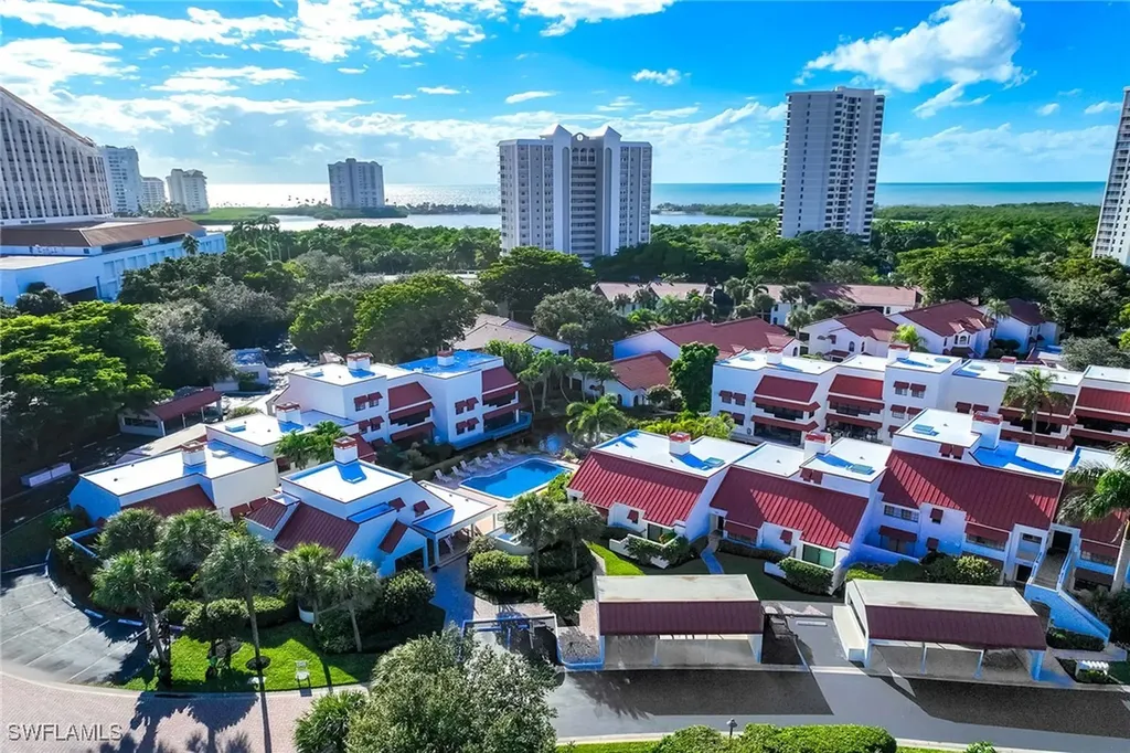 505 Serendipity Drive Naples FL 34108