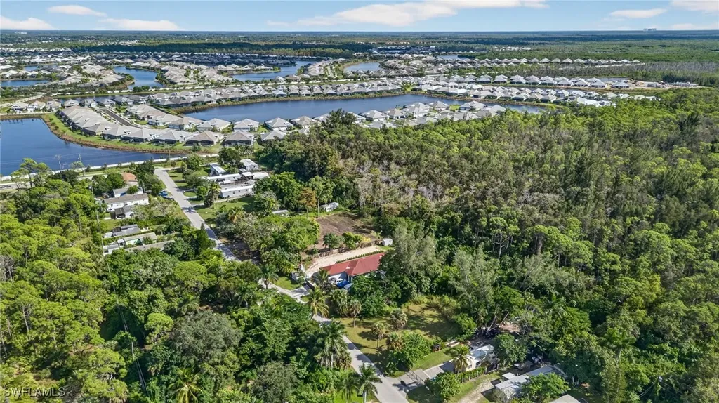 2650 Holly Avenue Naples FL 34112