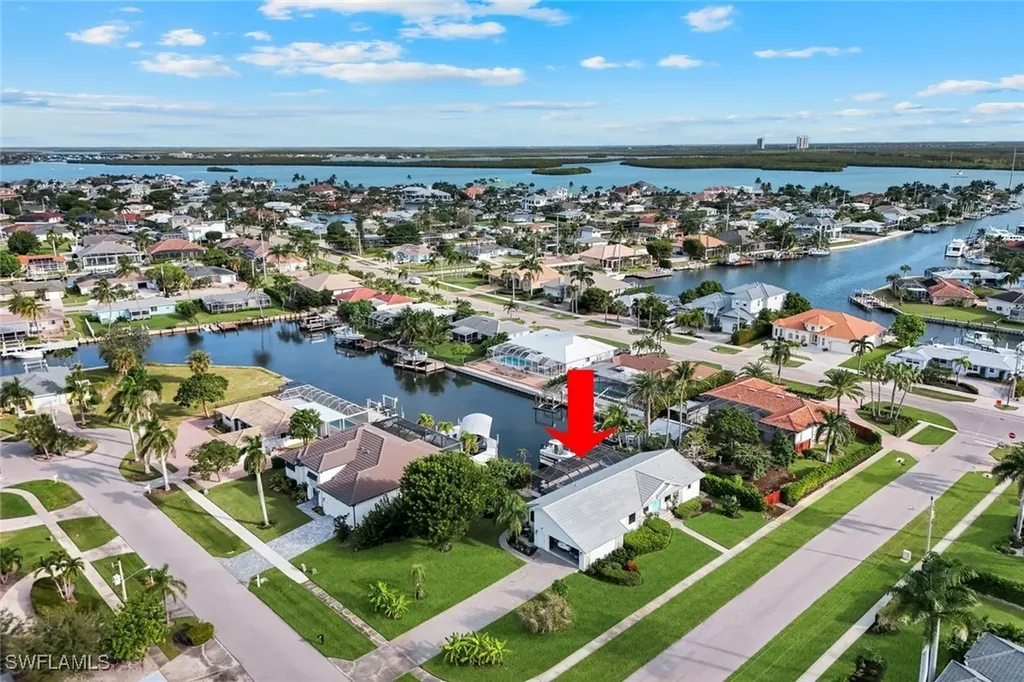 Marco Island FL, 1230 Lilac Avenue