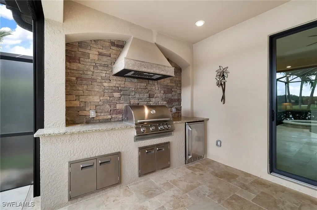 28680 Derry Court Bonita Springs FL 34135