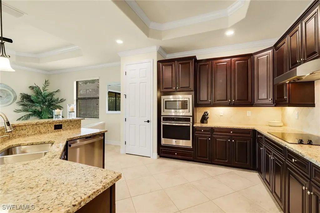 28680 Derry Court Bonita Springs FL 34135