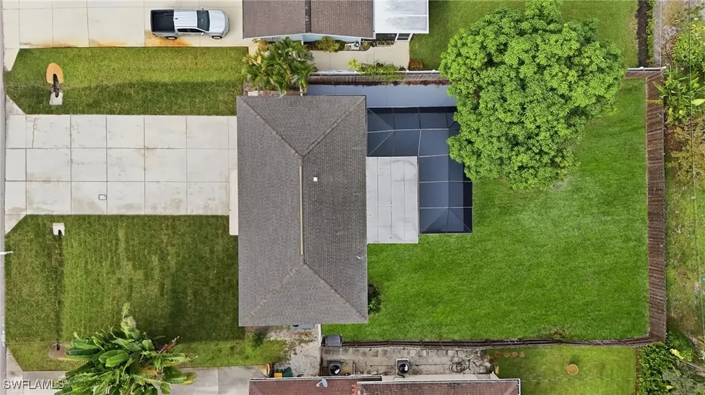 1205 Hilltop Drive Naples FL 34103