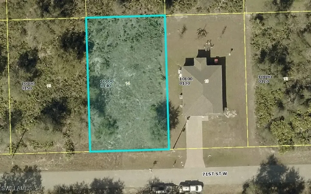 2522 71st Street W Lehigh Acres FL 33971