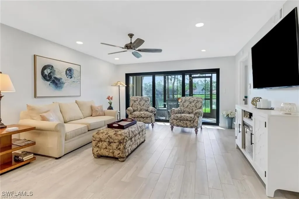 5792 Deauville Circle Naples FL 34112