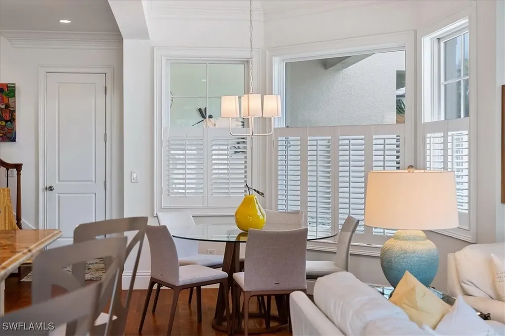 215 5th Street S Naples FL 34102