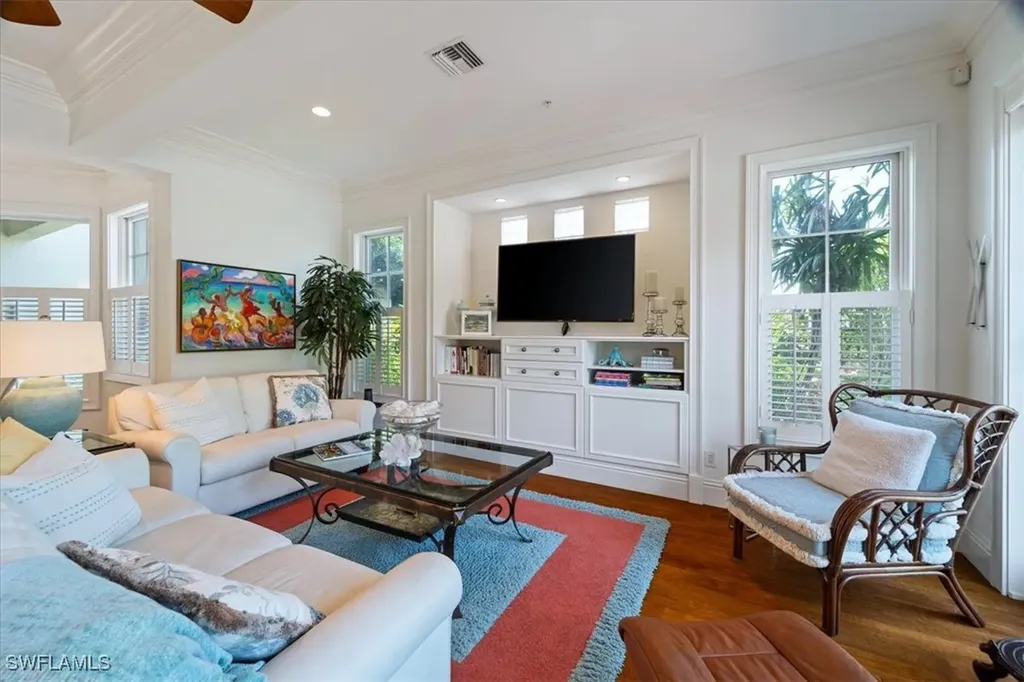 215 5th Street S Naples FL 34102