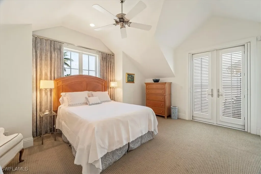 215 5th Street S Naples FL 34102