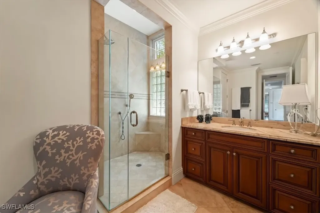 215 5th Street S Naples FL 34102