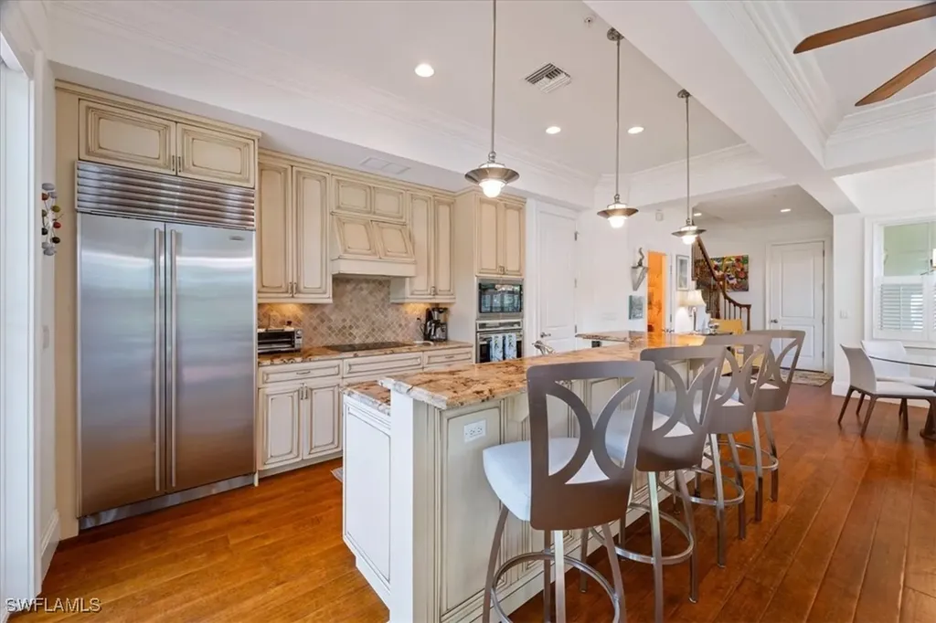 215 5th Street S Naples FL 34102