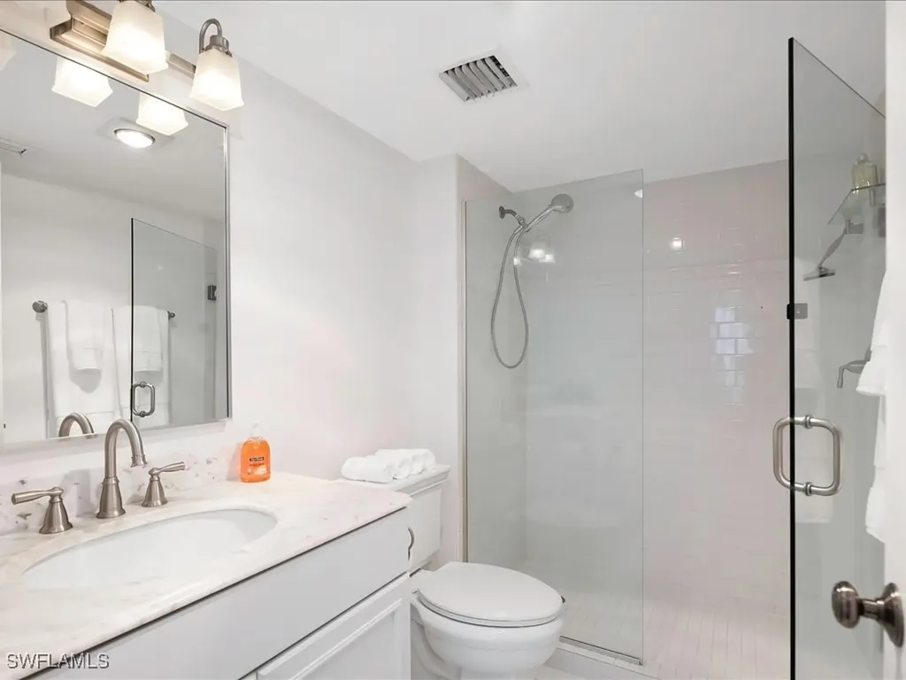 2750 Gulf Shore Boulevard N Naples FL 34103