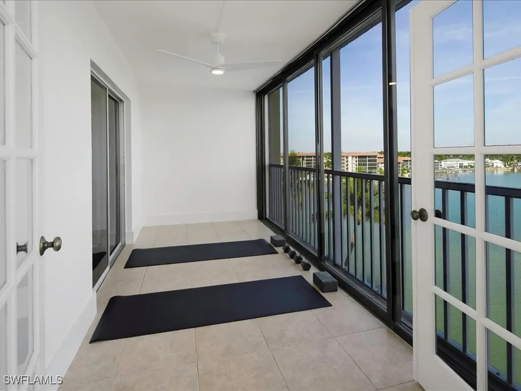 2750 Gulf Shore Boulevard N Naples FL 34103