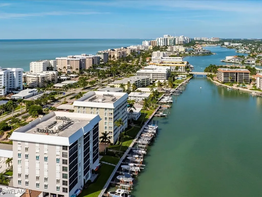2750 Gulf Shore Boulevard N Naples FL 34103