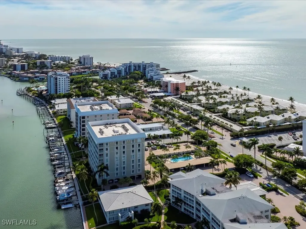 2750 Gulf Shore Boulevard N Naples FL 34103