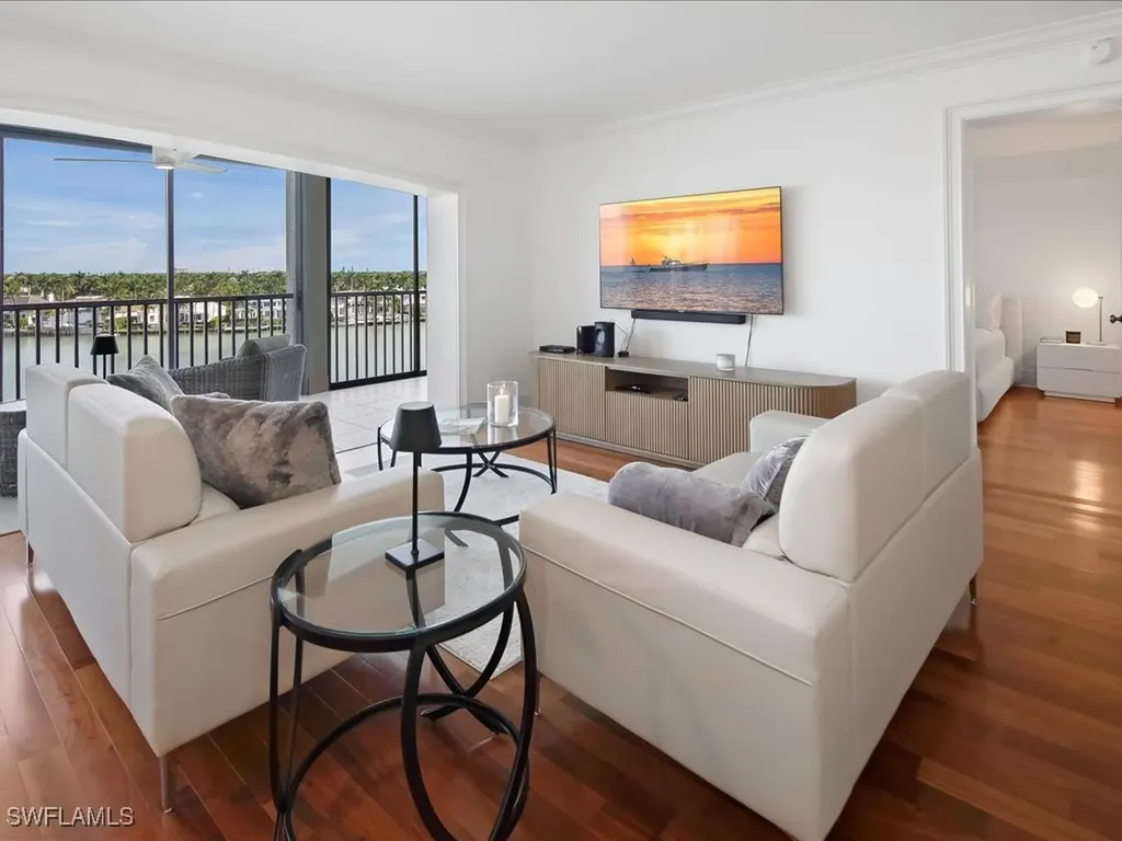 2750 Gulf Shore Boulevard N Naples FL 34103