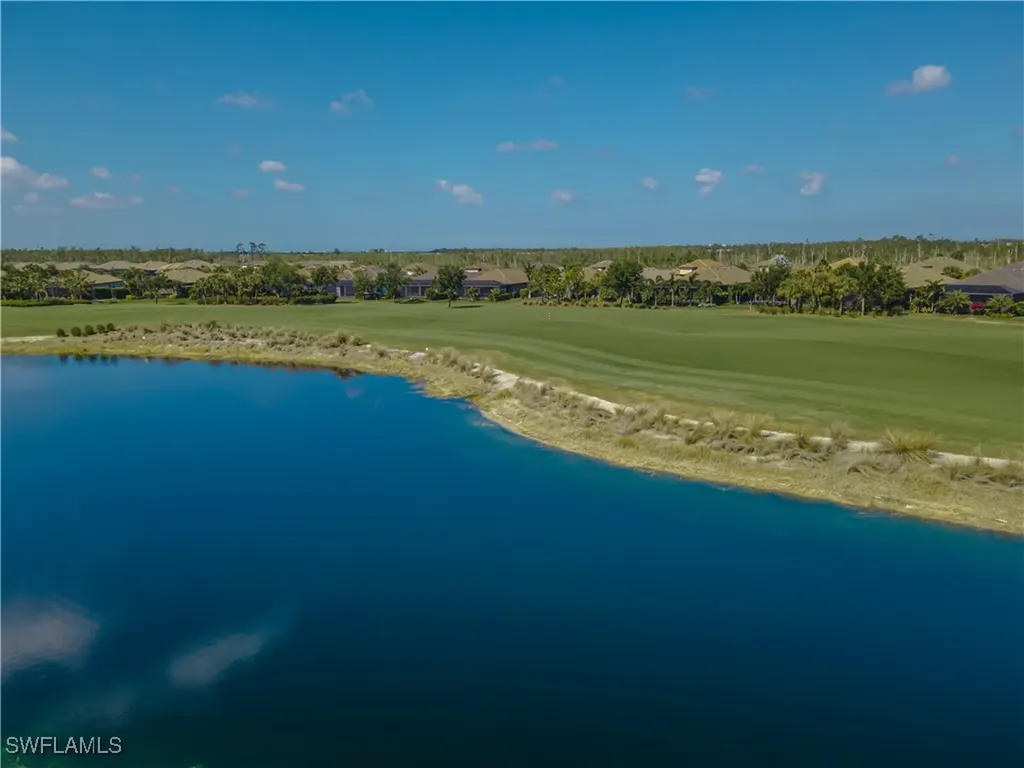 9389 Pocida Court Naples FL 34119