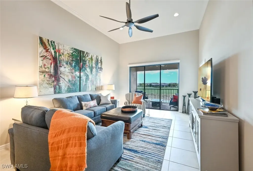 9389 Pocida Court Naples FL 34119