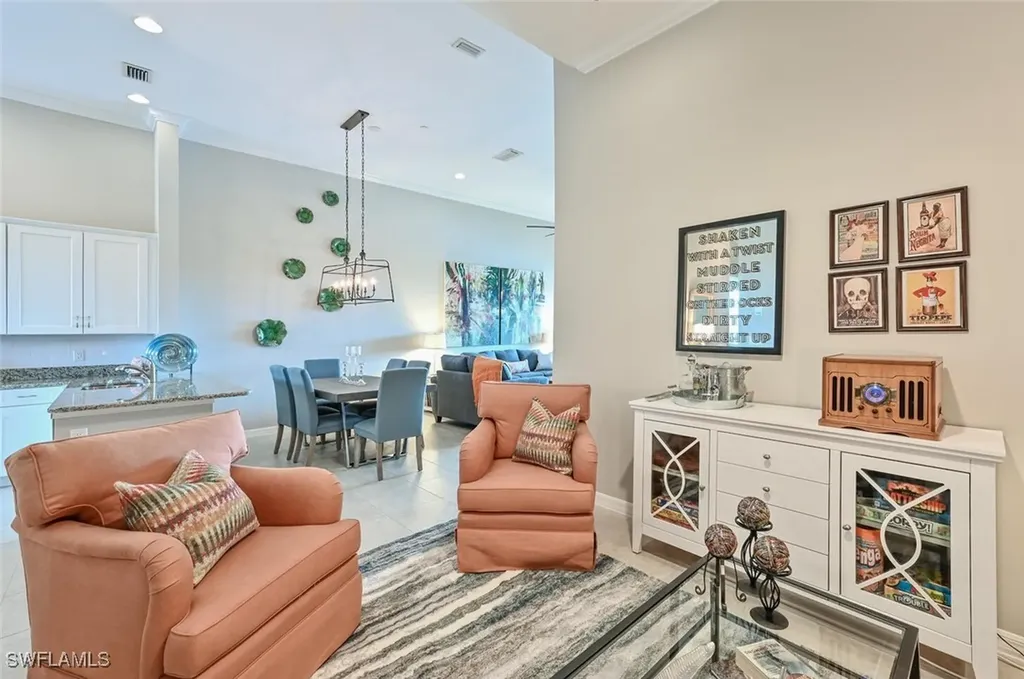 9389 Pocida Court Naples FL 34119