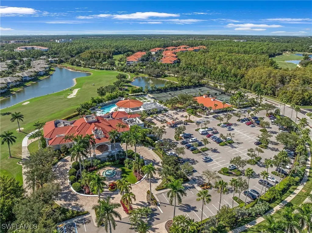 4923 Cerromar Drive Naples FL 34112