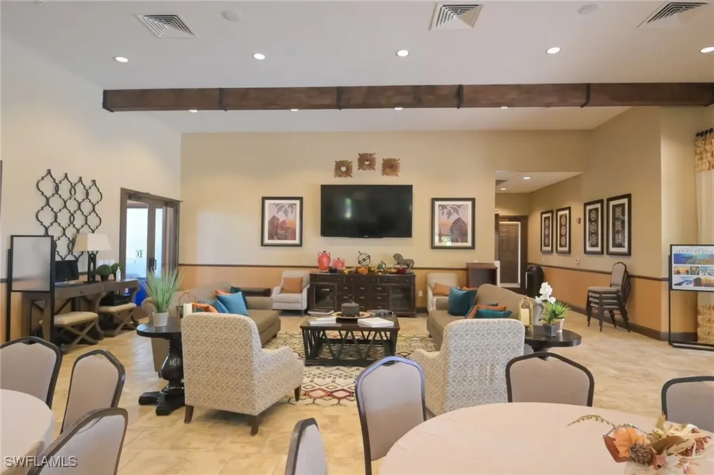 8013 Calle Canovas Court Naples FL 34114