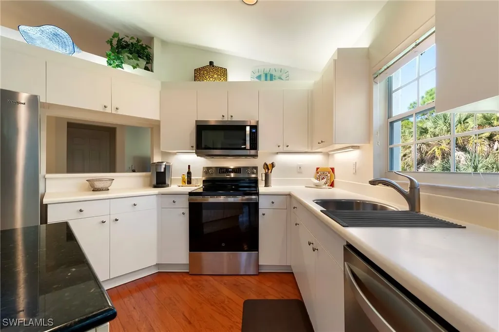 3755 Fieldstone Boulevard Naples FL 34109