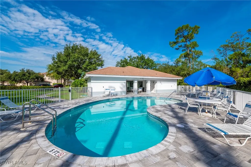 3755 Fieldstone Boulevard Naples FL 34109