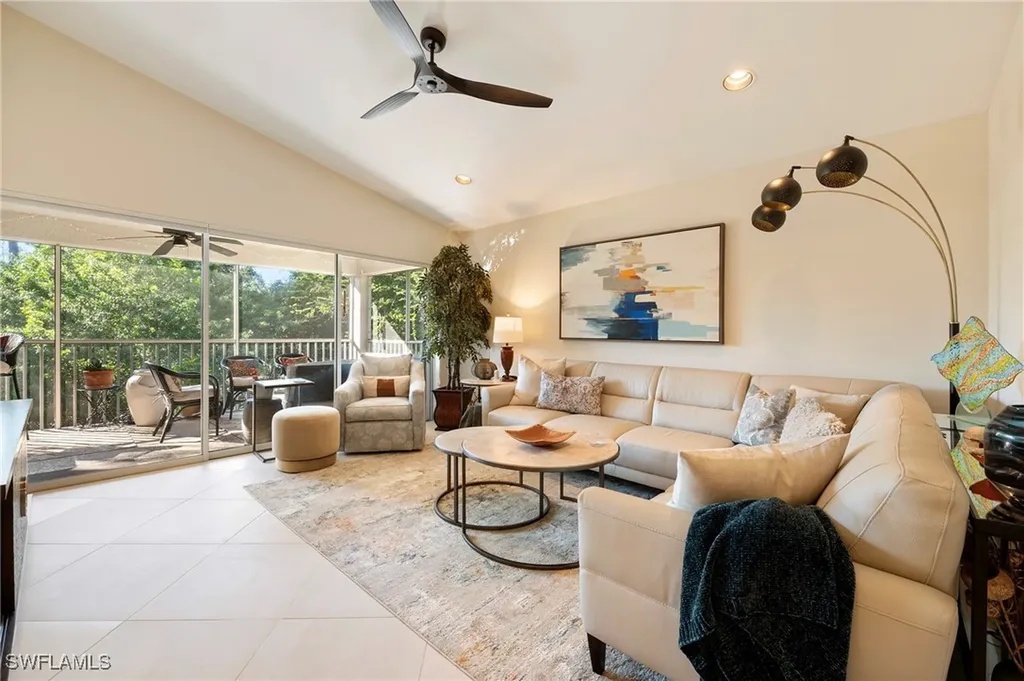 3755 Fieldstone Boulevard Naples FL 34109